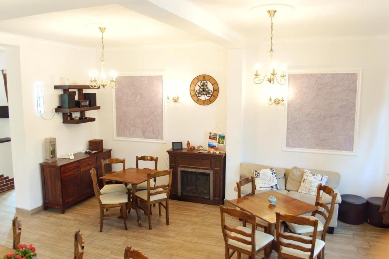Pensiunea Casa Rica Călimăneşti Dış mekan fotoğraf