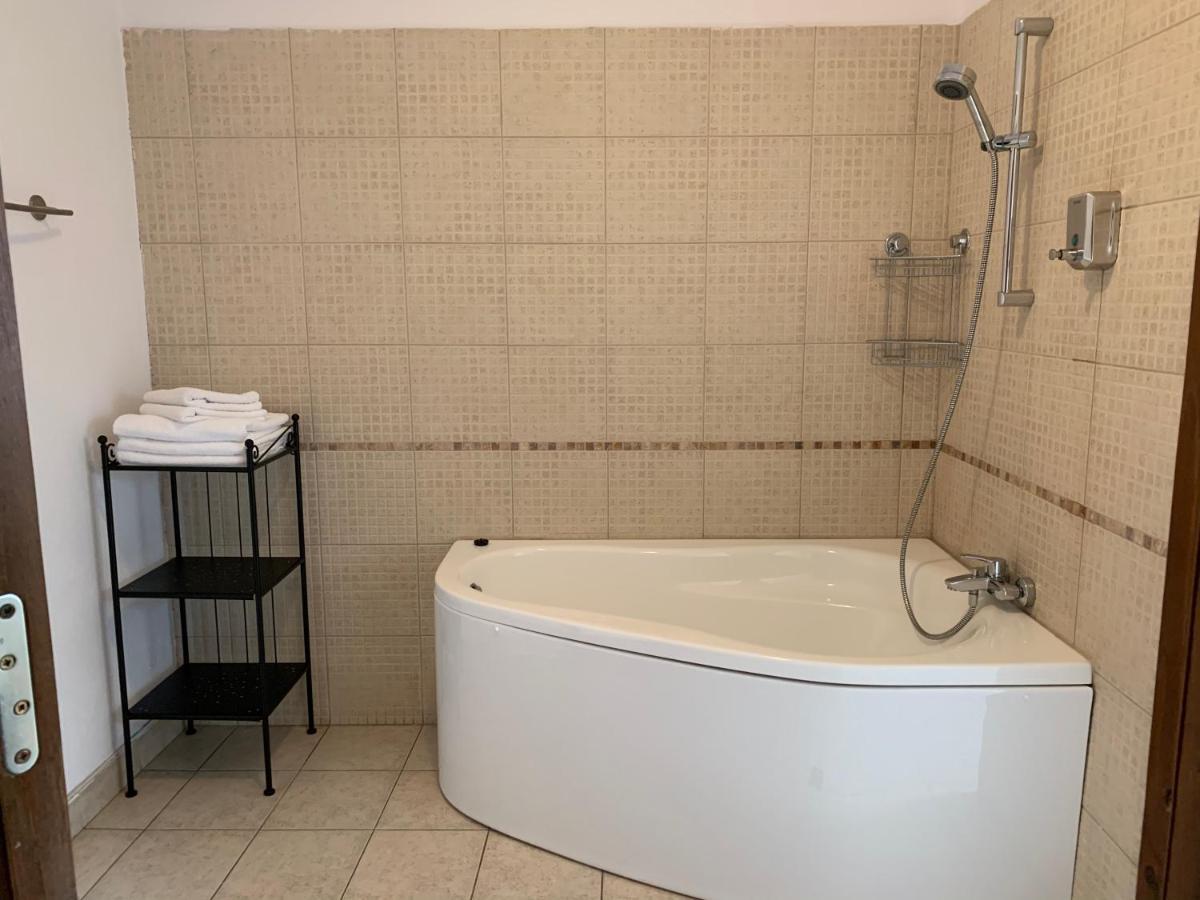 Pensiunea Casa Rica Călimăneşti Dış mekan fotoğraf